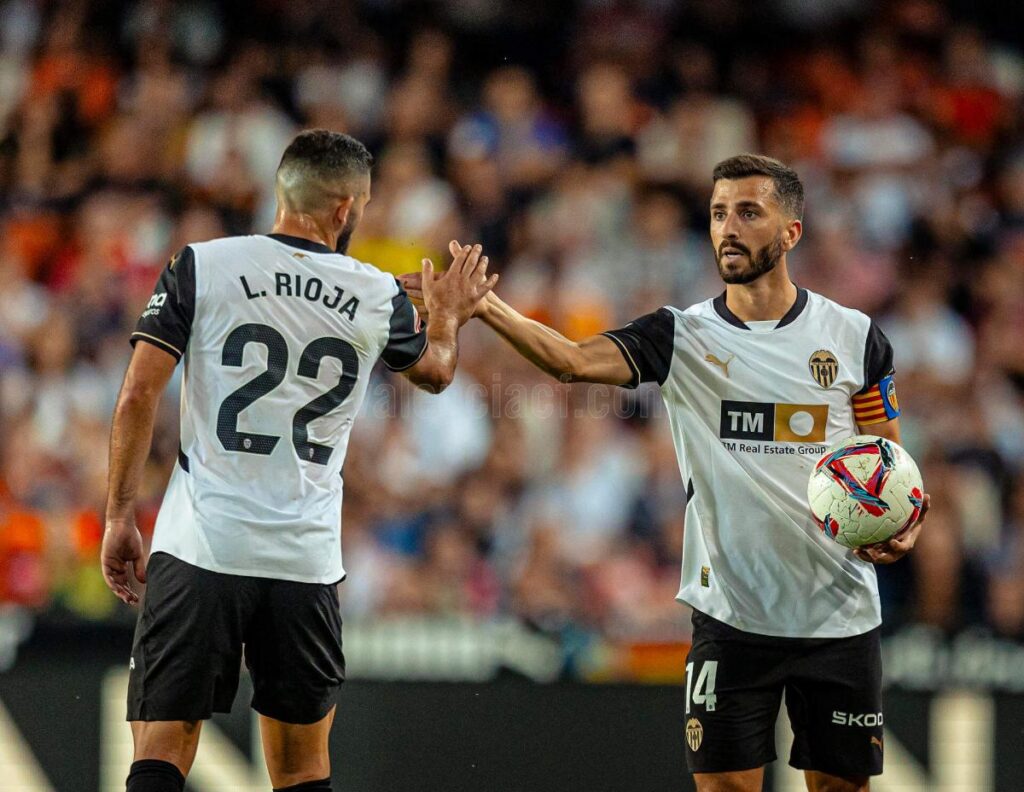 luis_rioja_y_jose_gaya_ante_la_ud_las_palmas_foto_valencia_cf