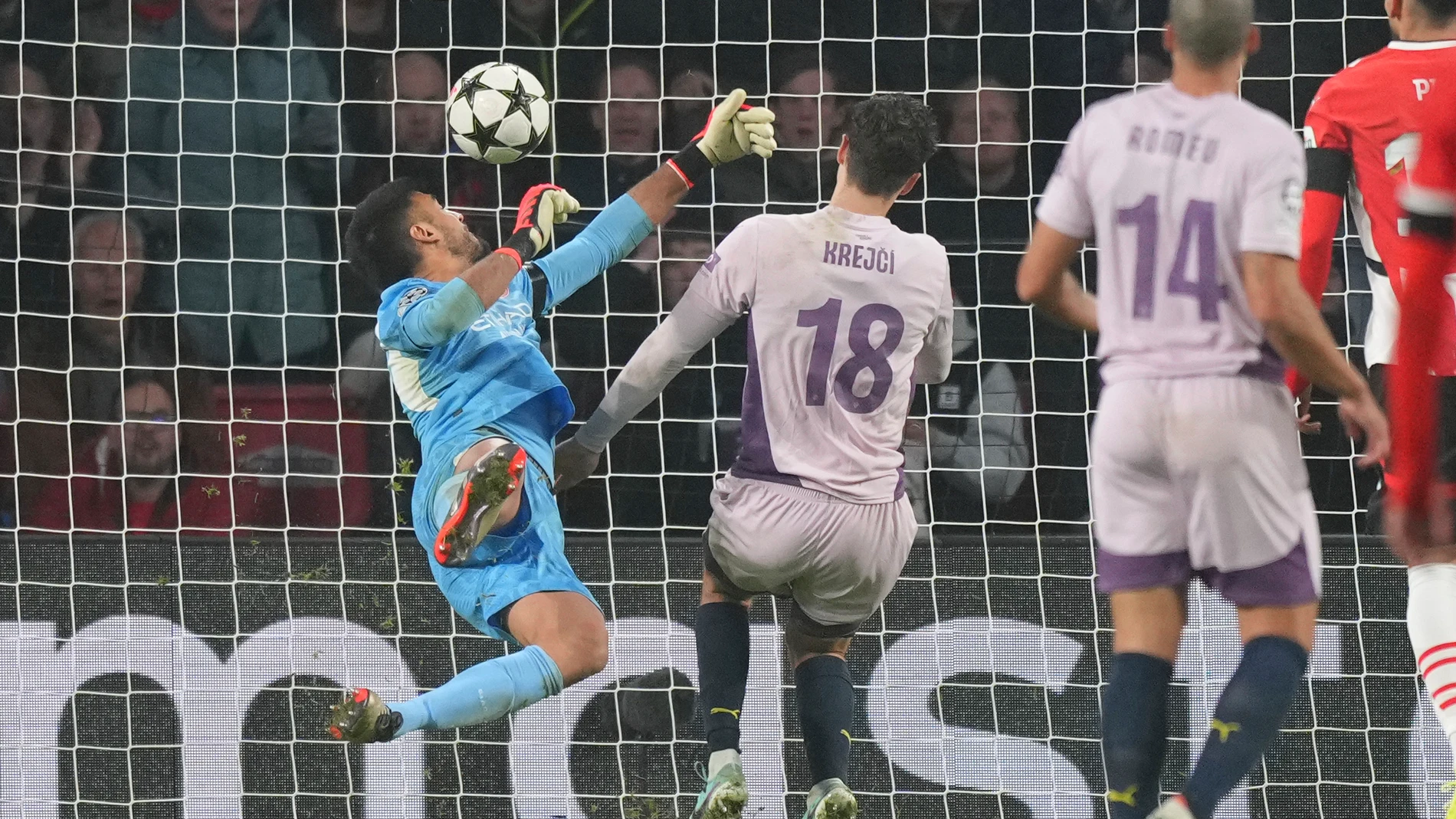 CUARTO GOL, PROPIA PUERTA