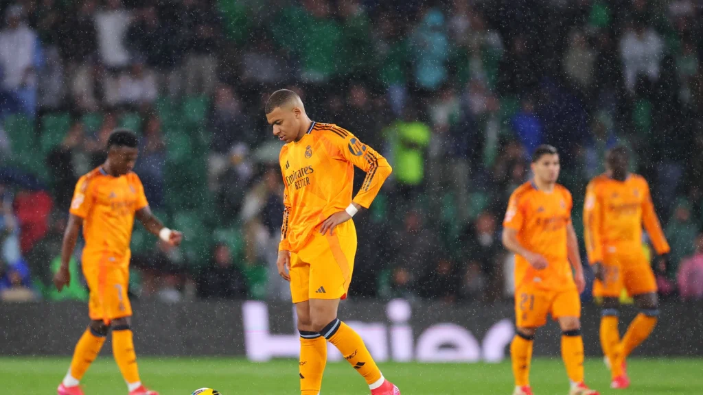 jugadores-madrid-gol-isco-betis-real-madrid_98