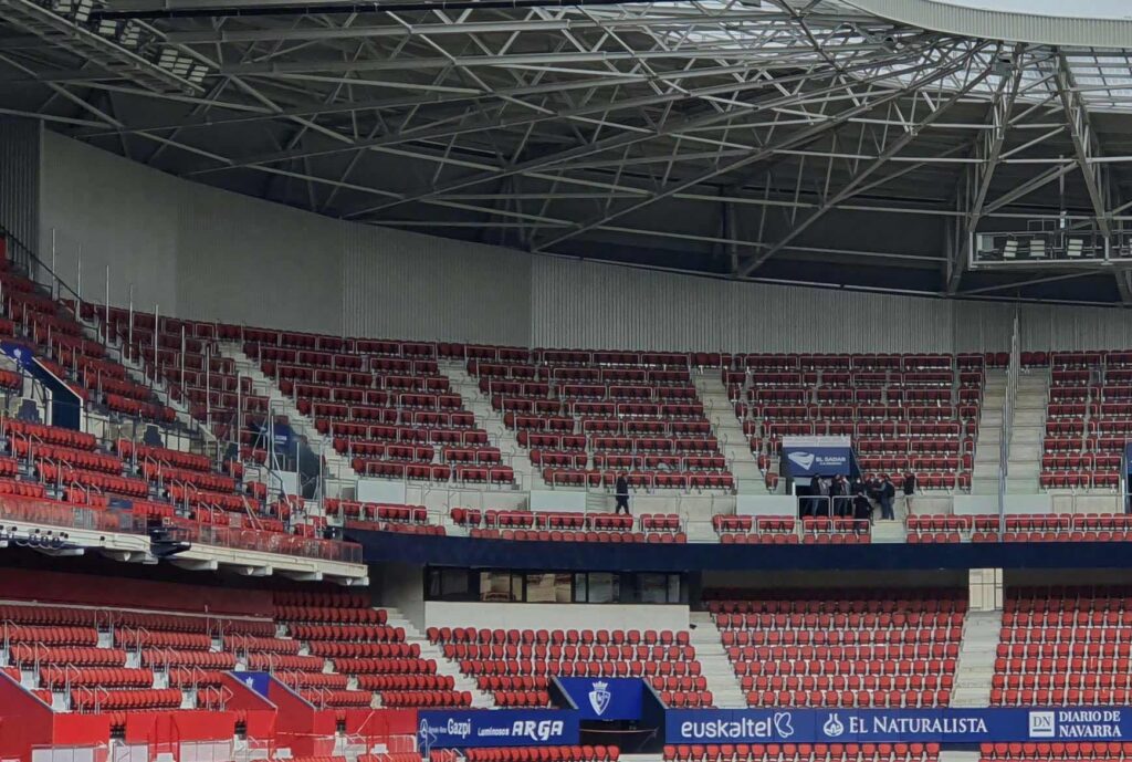 ZONA VISITANTE OSASUNA