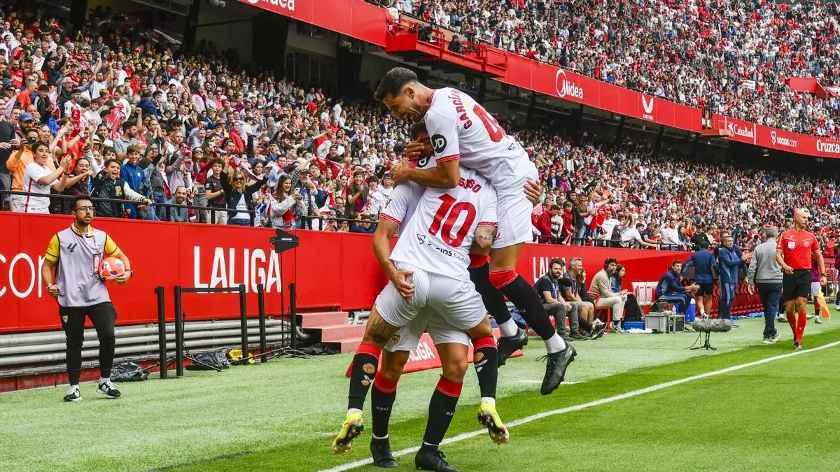 Empate que no les sirve a ninguno (2-2)