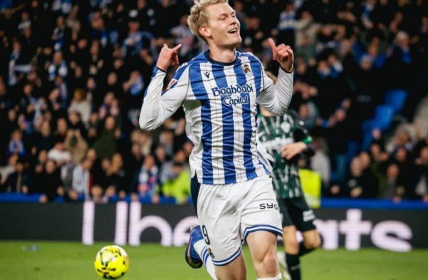 Por la mañana café, por la tarde ron… llévame a Sevilla Orri Oskarsson